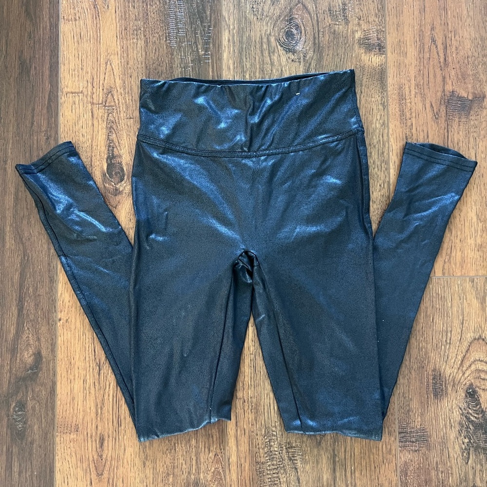 3/$10 NWOT Black Faux Leather Leggings